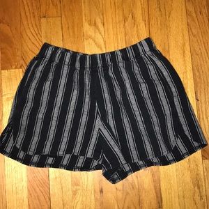 Brandy Melville shorts